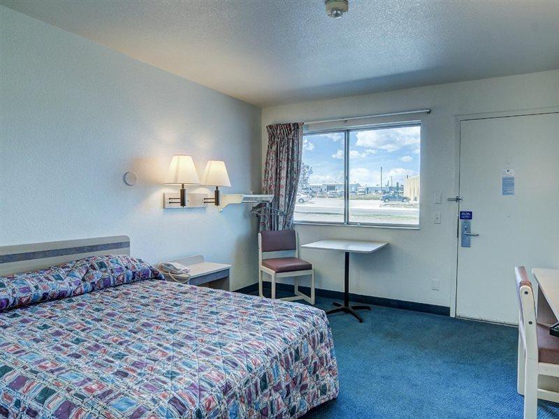 Park Inn By Radisson, Cheyenne Extérieur photo
